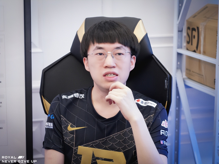 GEN险胜RNG,Zeus操刀奇招英雄翻盘强强对话四强赛,强势挺进下一轮的简单介绍 GEN险胜RNG,Zeus操刀奇招英雄翻盘强强对话四强赛,强势挺进下一轮的简单介绍
